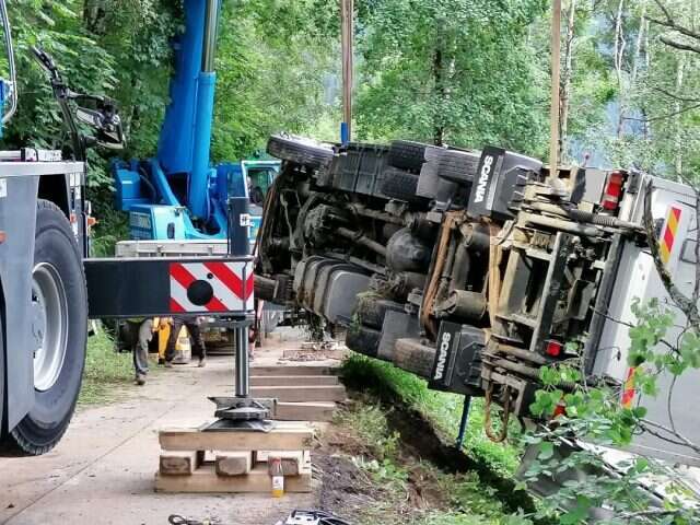 LKW Bergung Gamplaschgerweg 10 16