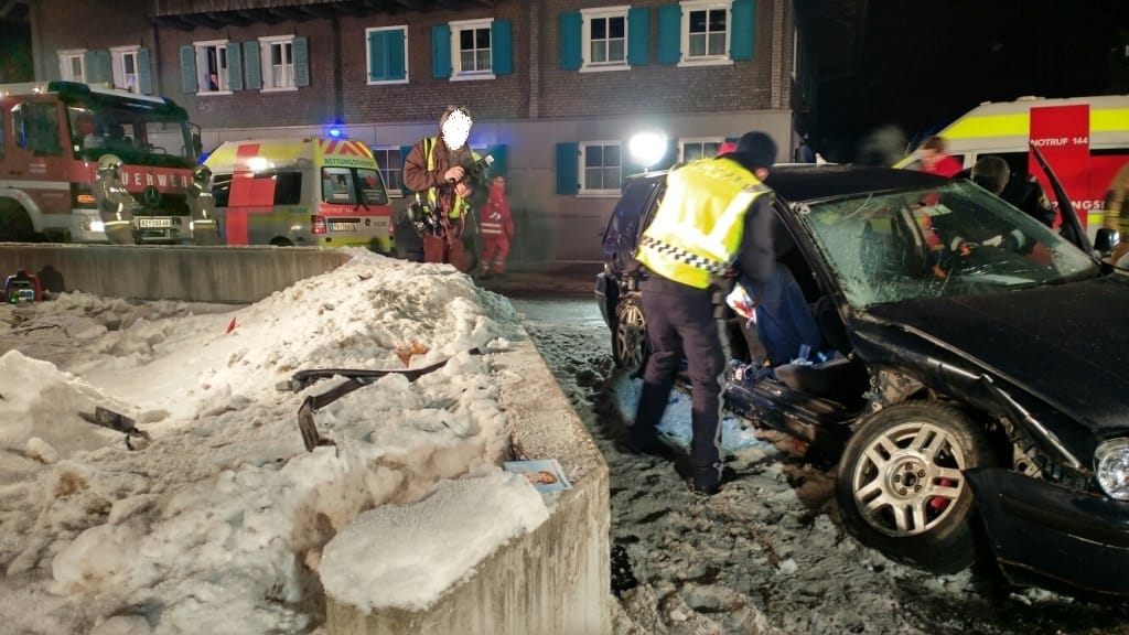 Schwerer Verkehrsunfall Gantschierstraße 90